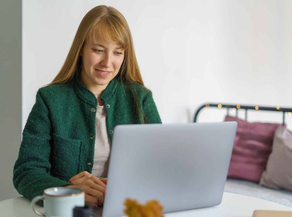 Bien choisir son écran pour le télétravail : le guide