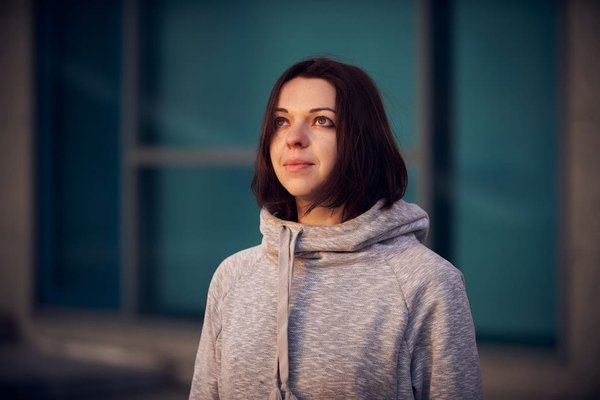 Quels paramètres utiliser sur le Canon EOS R5 pour des portraits professionnels ?