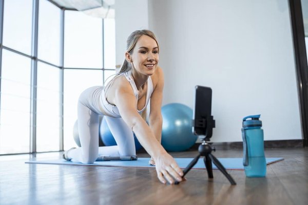 Comment les jeux peuvent-ils être conçus pour soutenir les compétences en résolution de conflits chez les joueurs ?